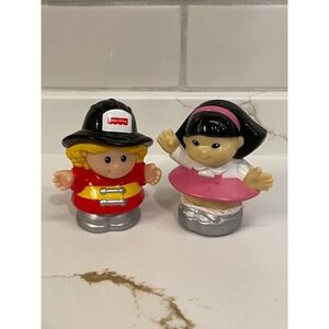 2 Fisher Price Little People‎ Discovery Village Cheryl Firefighter Sonya Silver